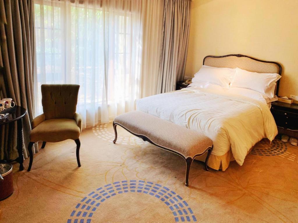 Ocean Spring Metropark Hotel Zhuhai Exteriör bild