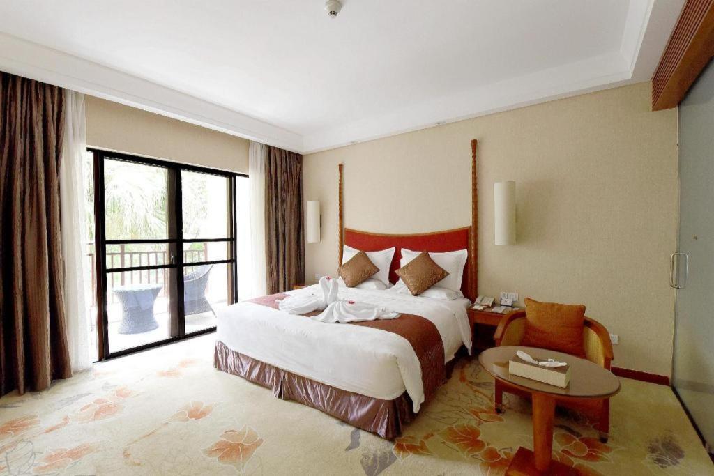 Ocean Spring Metropark Hotel Zhuhai Exteriör bild