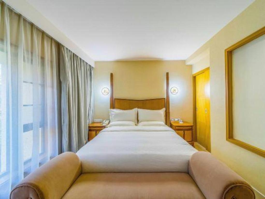 Ocean Spring Metropark Hotel Zhuhai Exteriör bild